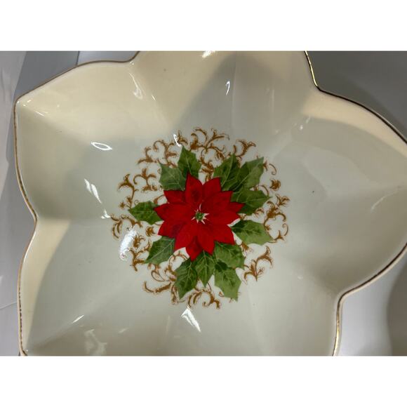 3 Christmas Candy Dip Serving Bowls Poinsettia Holly Star Shaped Gold Rim Essex - Picture 4 of 8